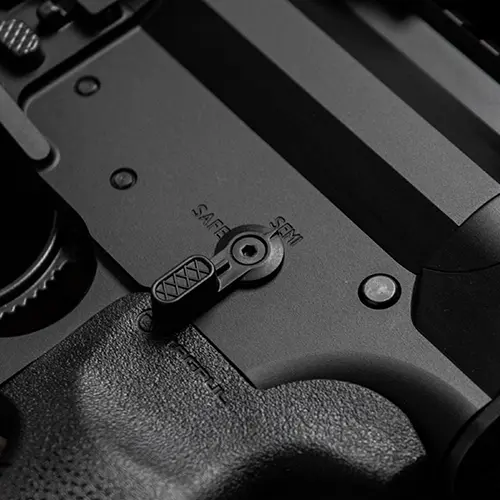 AR-10-Schwarz